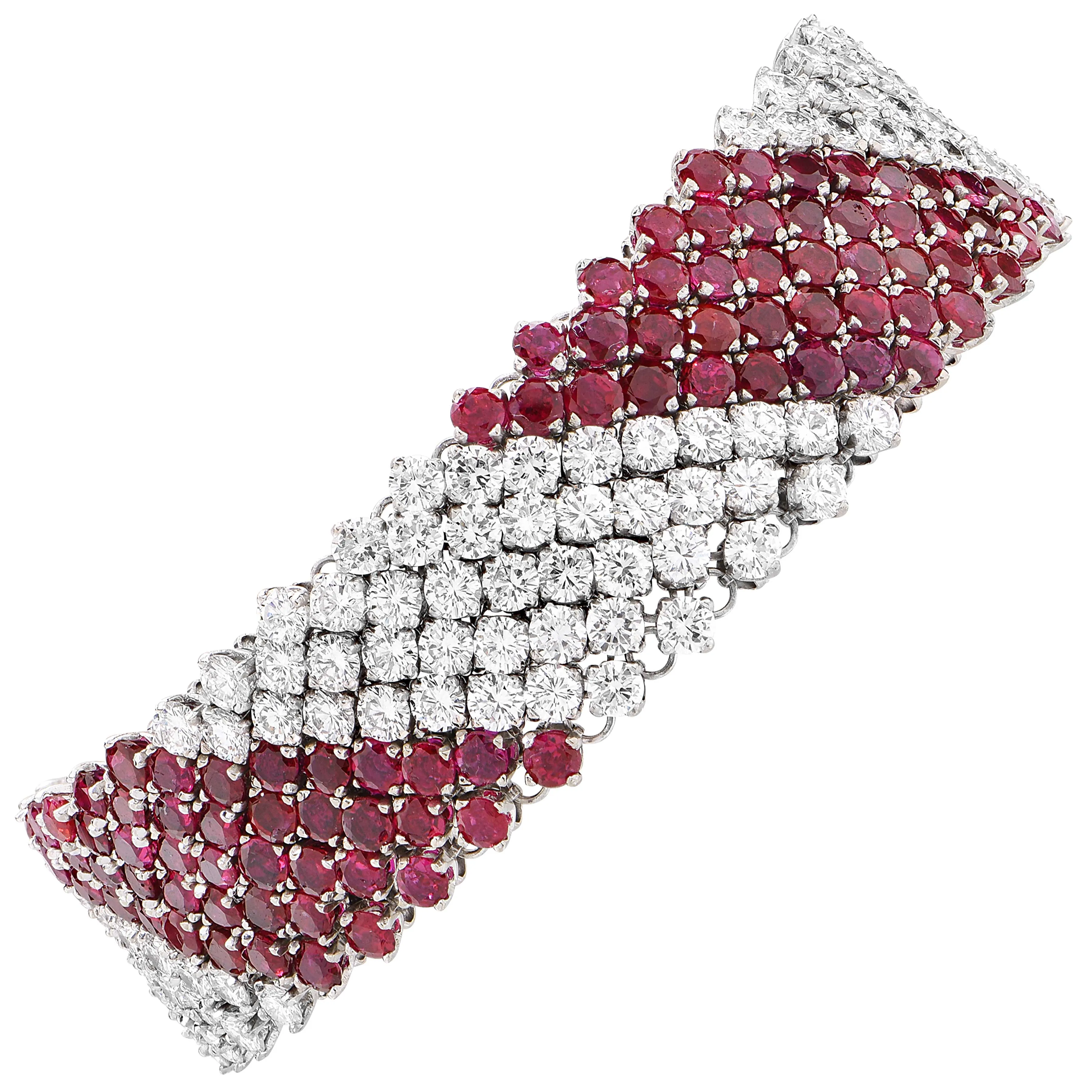 16 Carats Diamond and 19 Carats Ruby 18 Karat White Gold Bracelet