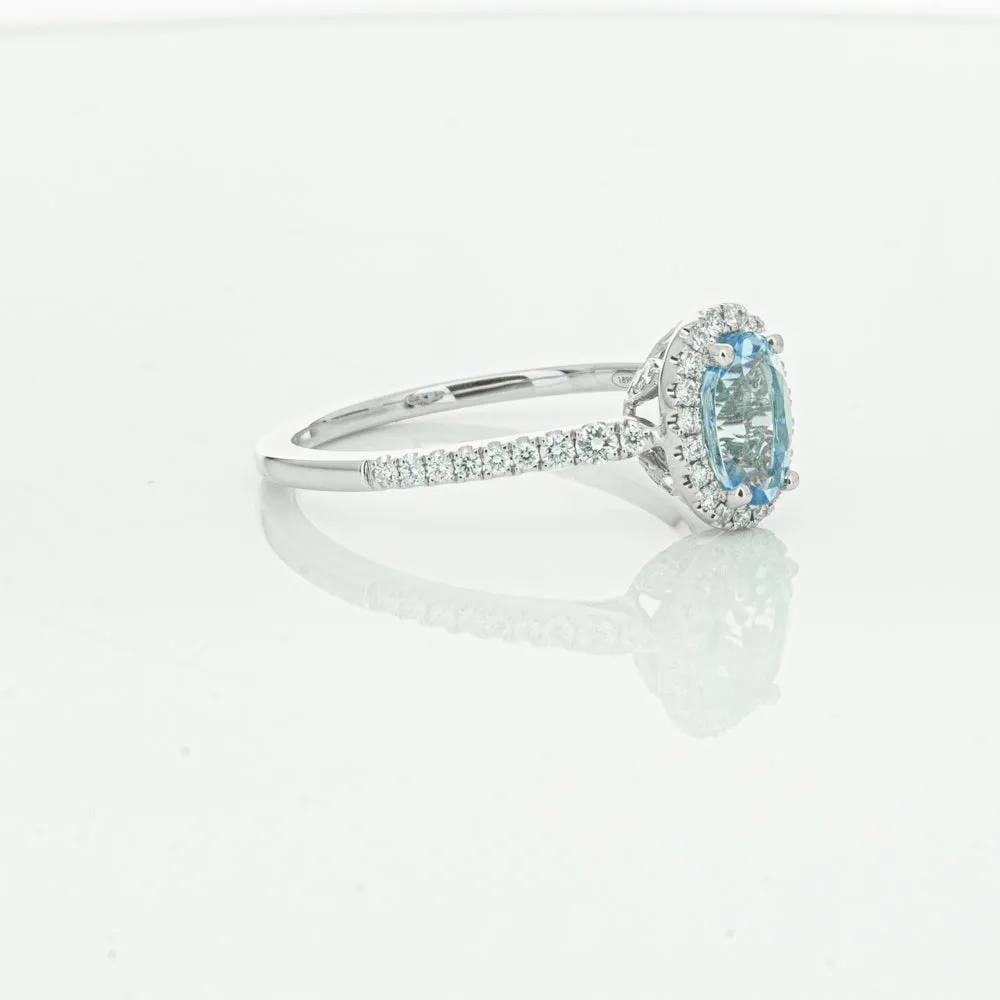 18ct White Gold .74ct Aquamarine & Diamond Mini Sierra Ring