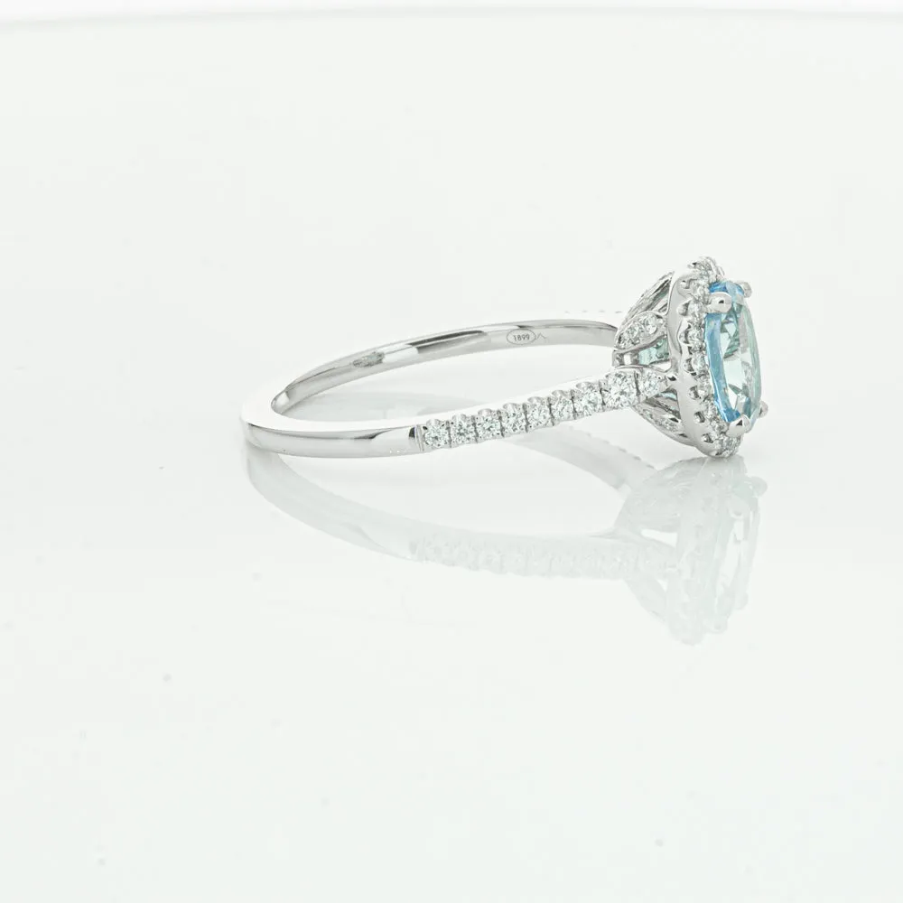 18ct White Gold .74ct Aquamarine & Diamond Mini Sierra Ring