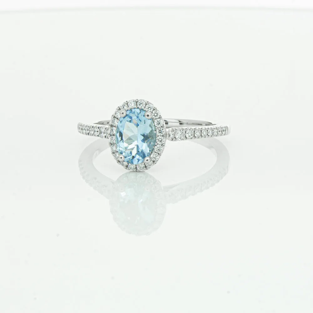 18ct White Gold .74ct Aquamarine & Diamond Mini Sierra Ring