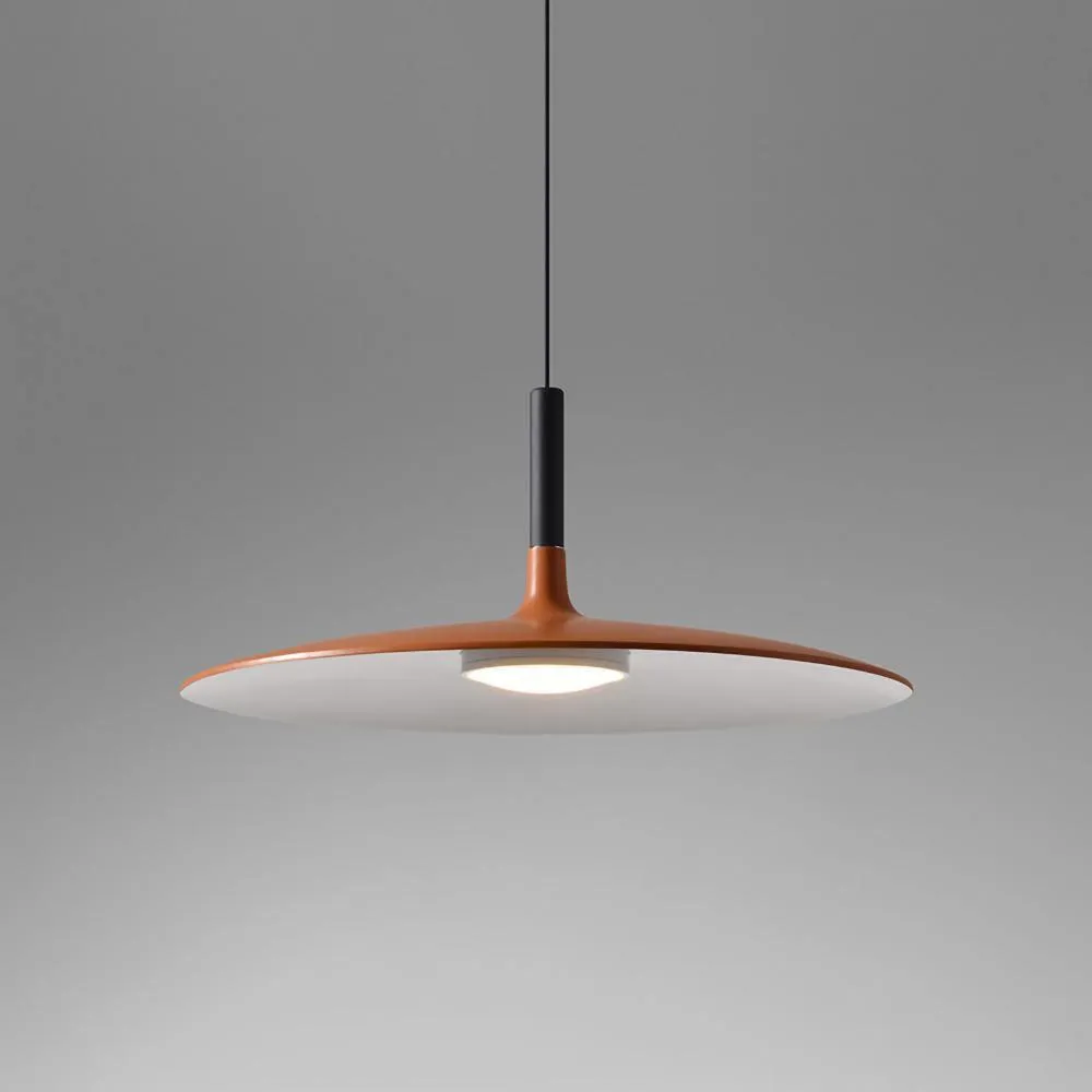 Aplomb Metal Pendant Lamp