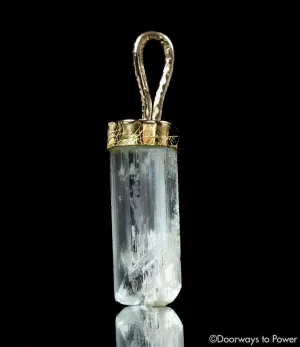 Aquamarine Crystal Pendant 14k Gold 'Mastery Series'