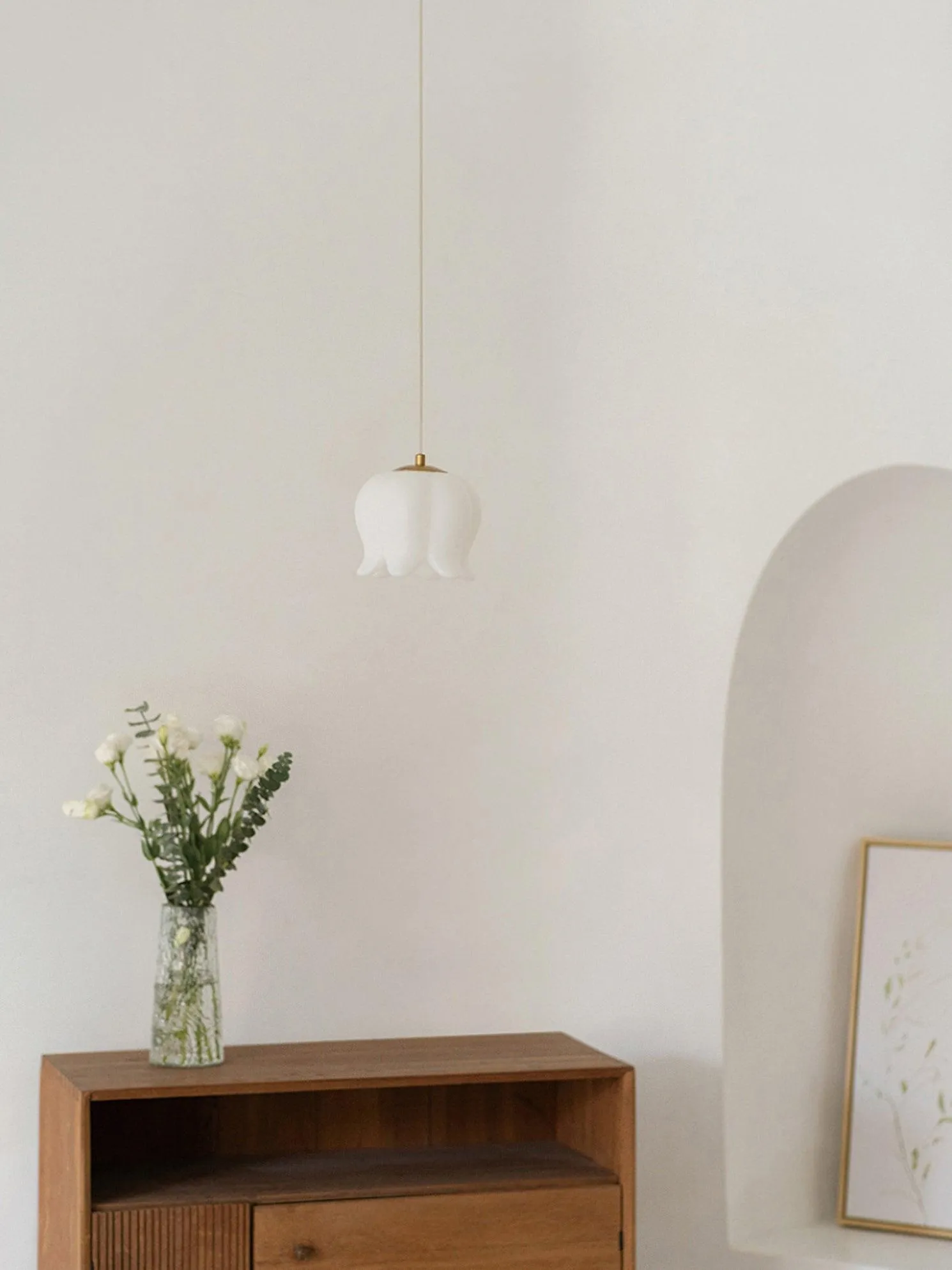 Elegant Floral Pendant Light