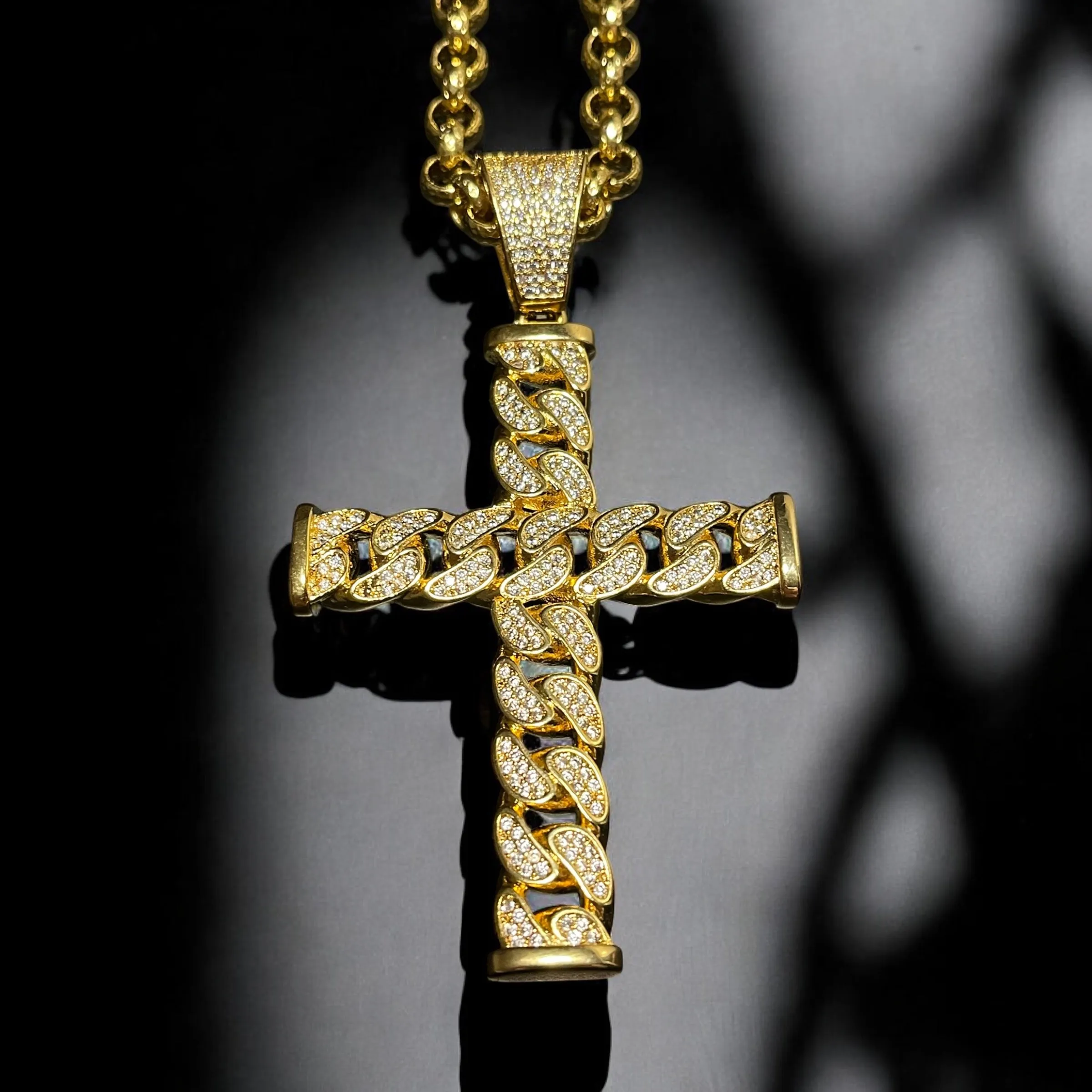 Gold Filled Bonded Curb Cuban Cross Pendant 22 Inch 8mm Belcher Chain