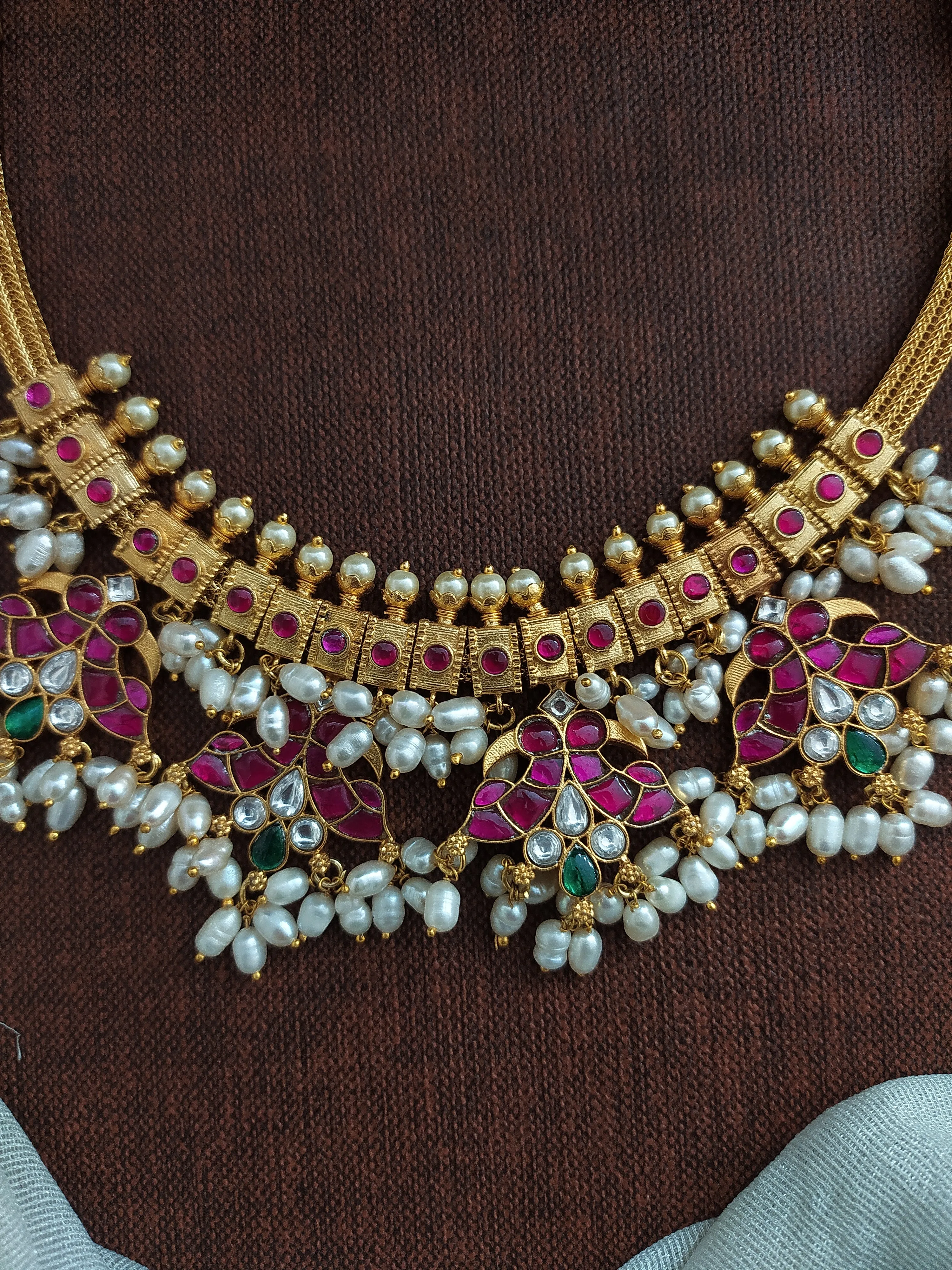 Jadau Kundan Guttapusalu Necklace Set with Peacock Design