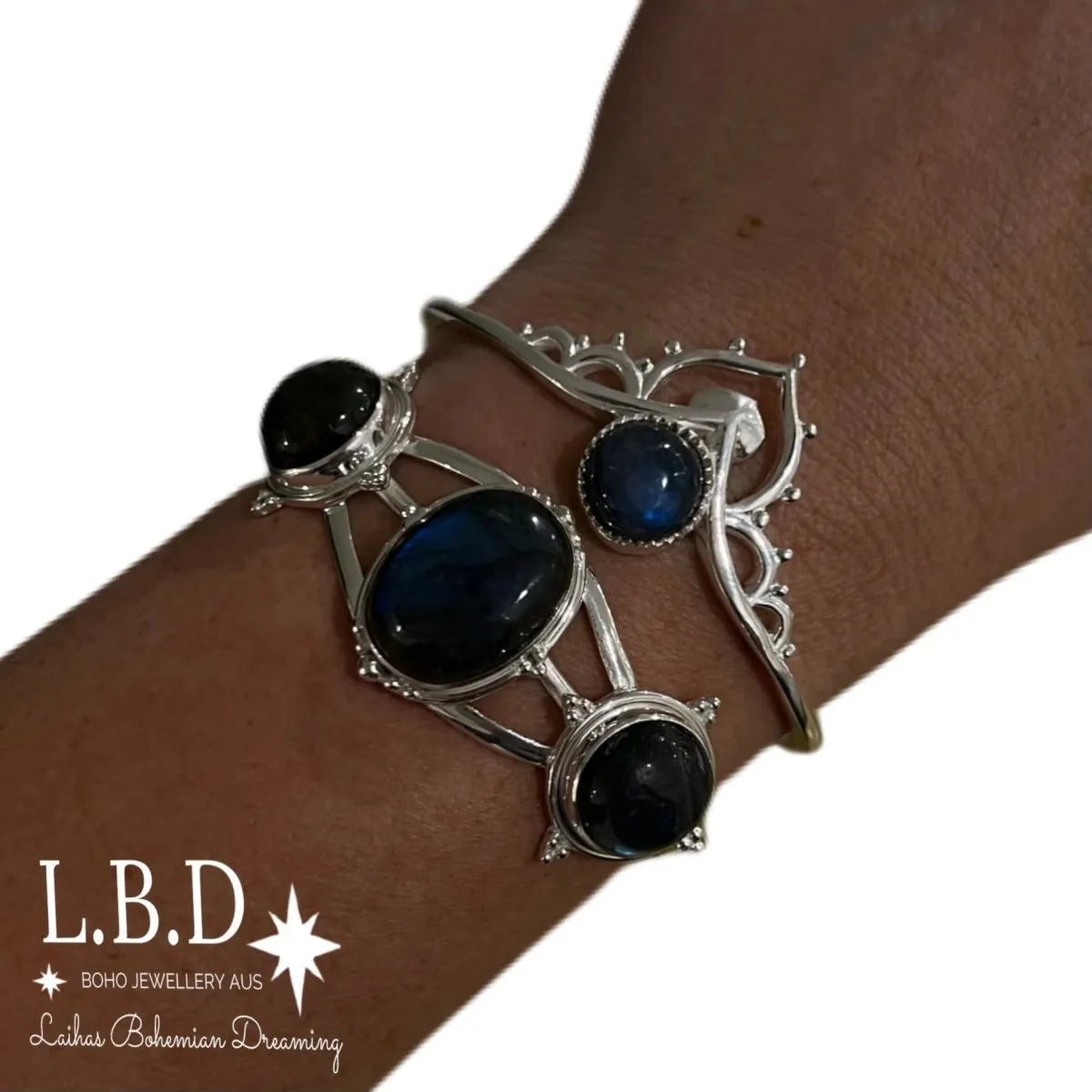 Laihas Daisly Boho Labradorite Bangle