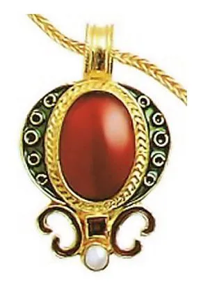 Medici Carnelian, Garnet and Pearl Necklace