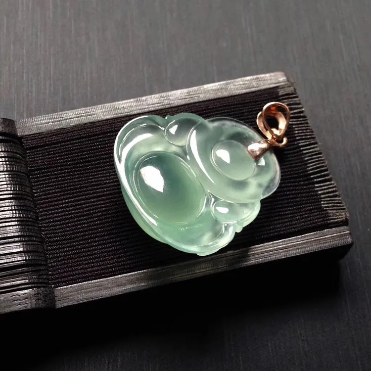 Natural Jade Pendant Jadeite Buddha Pendant PT538