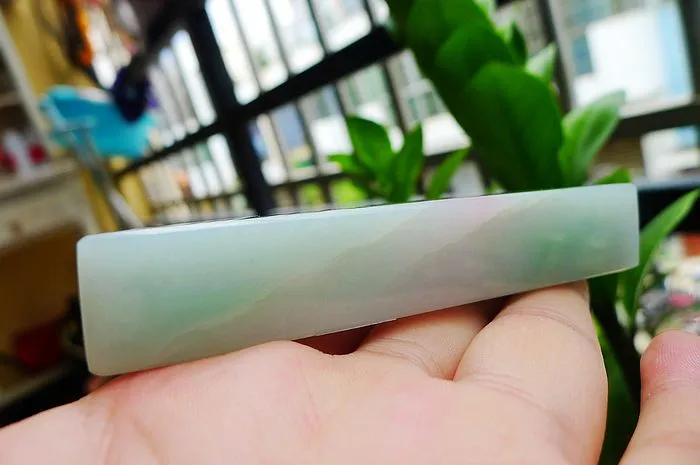 Natural Jade Rough Jadeite Raw (144g,9.3X2.9X1.7cm)