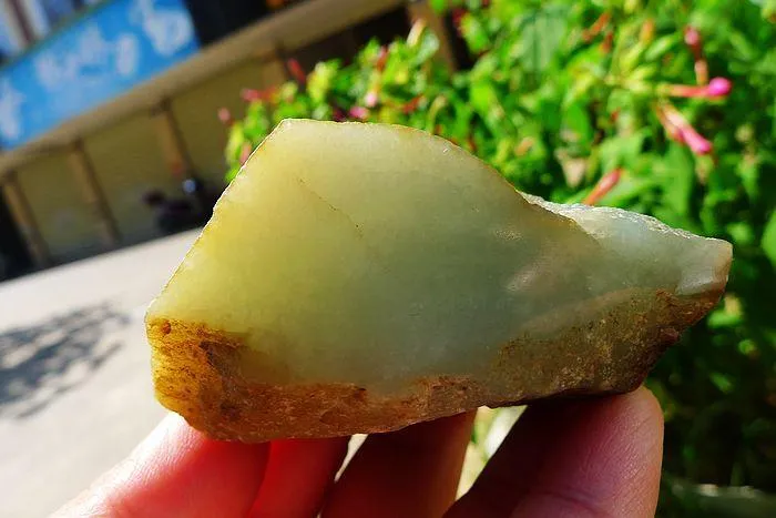 Natural Jade Rough Jadeite Raw (171g,5.5X4.5X3.8cm)