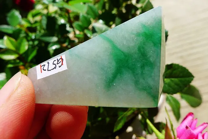 Natural Jade Rough Jadeite Raw (19g,4.7X2.7X0.85cm)