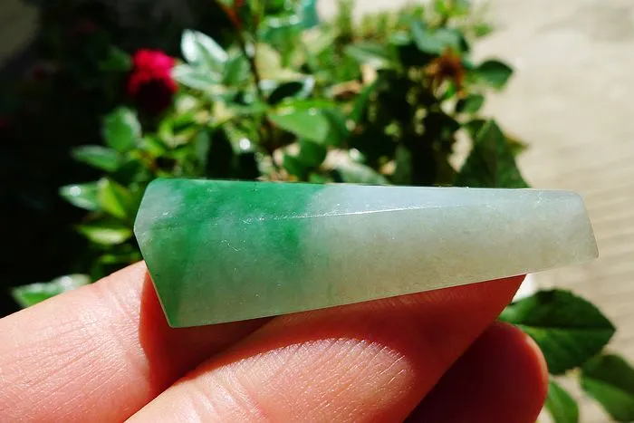 Natural Jade Rough Jadeite Raw (19g,4.7X2.7X0.85cm)