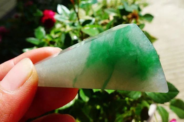 Natural Jade Rough Jadeite Raw (19g,4.7X2.7X0.85cm)