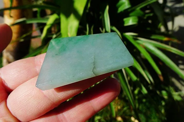 Natural Jade Rough Jadeite Raw (20g,4.2X3.5X0.5cm)