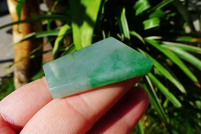 Natural Jade Rough Jadeite Raw (20g,4.2X3.5X0.5cm)