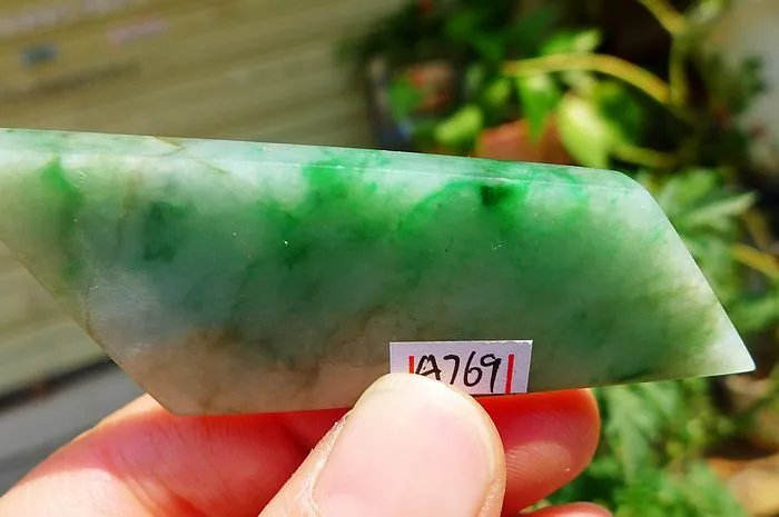 Natural Jade Rough Jadeite Raw (21g,6.3X5.2X2.7cm)