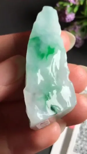 Natural Jade Rough Jadeite Raw (28g,5.1x1.8x1.6cm)-S3180