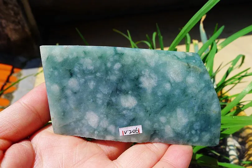 Natural Jade Rough Jadeite Raw (291g,9.4X4.8X2.5cm)