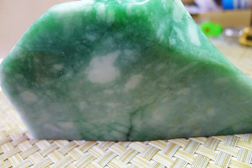 Natural Jade Rough Jadeite Raw (306g,12.9X6.5X2.4cm)