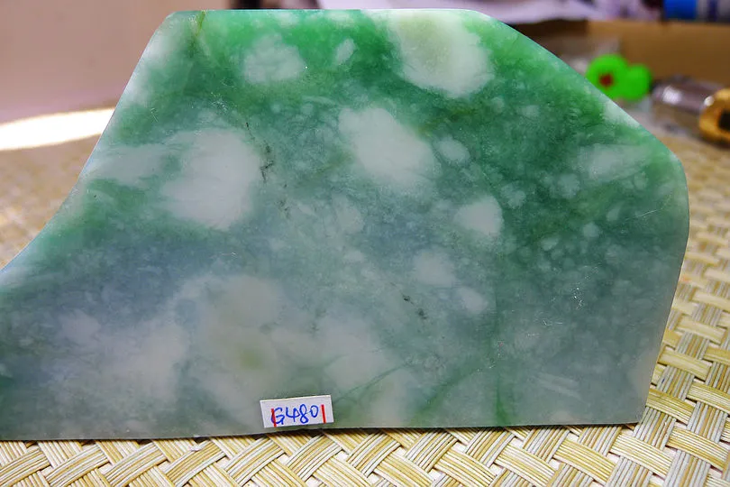 Natural Jade Rough Jadeite Raw (306g,12.9X6.5X2.4cm)