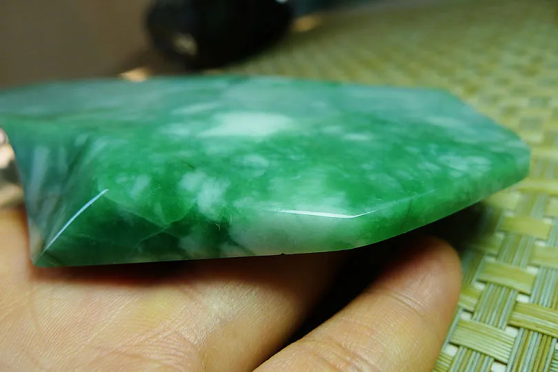 Natural Jade Rough Jadeite Raw (306g,12.9X6.5X2.4cm)