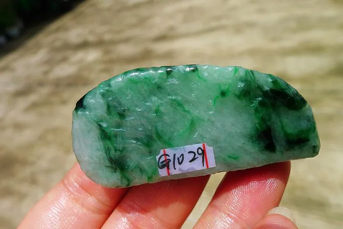 Natural Jade Rough Jadeite Raw (31g,5.4X2.6X1.05cm)