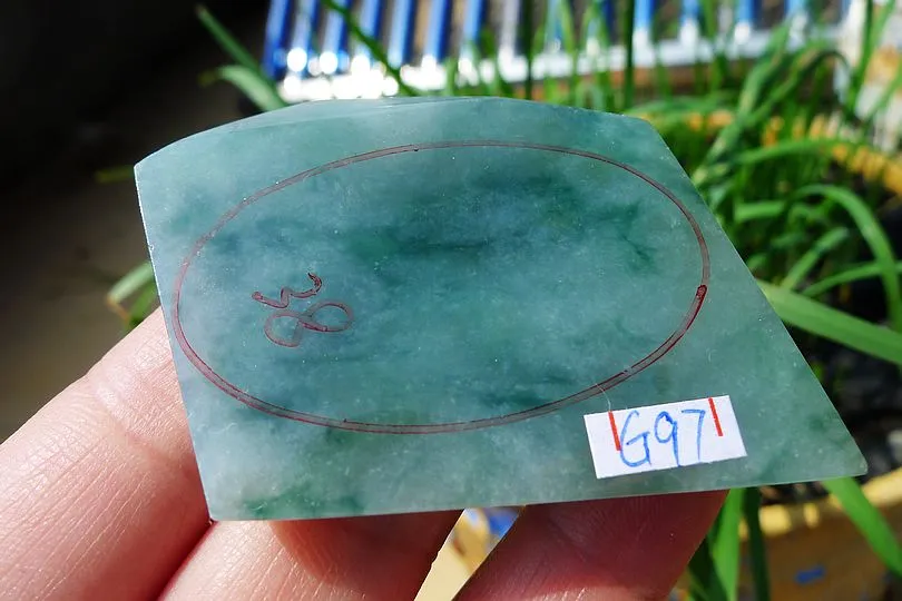 Natural Jade Rough Jadeite Raw (31g,5.5X3.9X0.5cm)