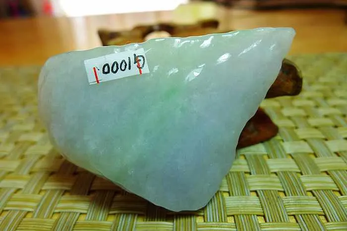 Natural Jade Rough Jadeite Raw (34g,6X3.6X1cm)