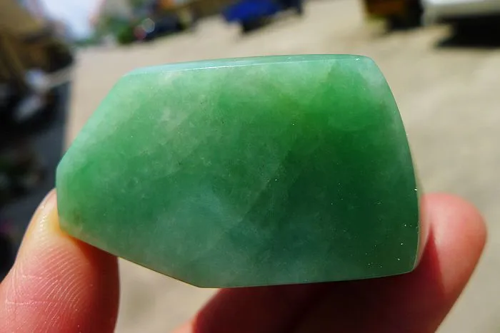 Natural Jade Rough Jadeite Raw (64g,4.7X3X2.2cm)