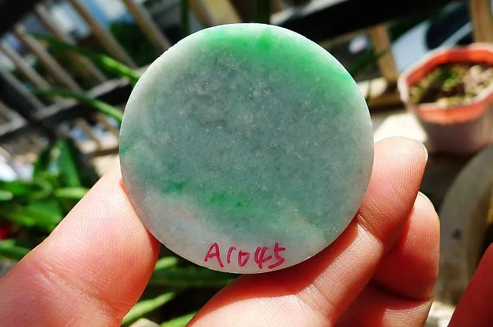 Natural Jade Rough Jadeite Raw (67g,4.4X1.35cm)