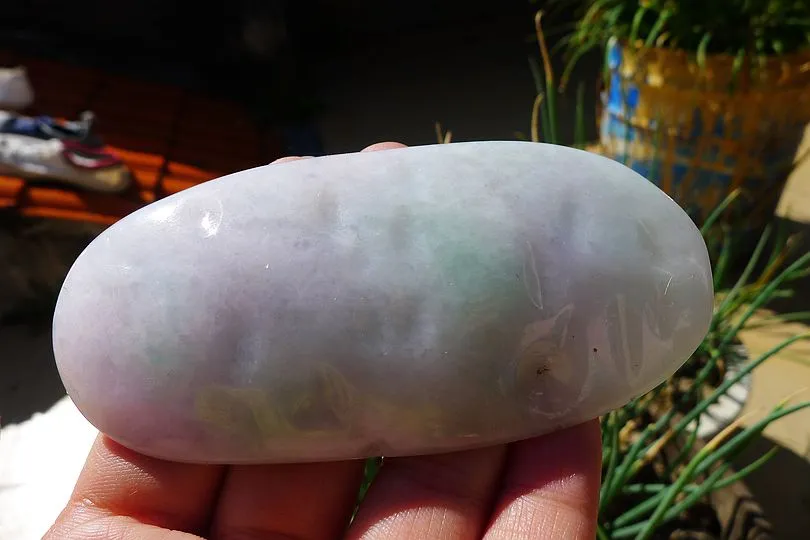 Natural Jade Rough Jadeite Raw (69g,9.7X4.4X0.9cm)