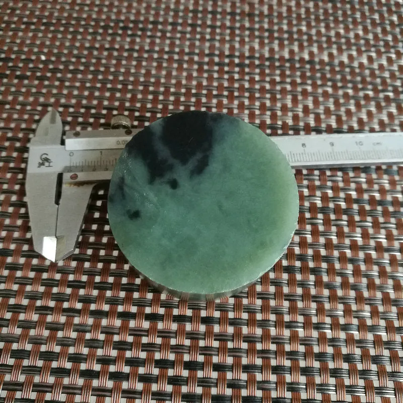 Natural Kunlun Jade Rough Nephrite Raw (120g, 5.3X1.8cm)