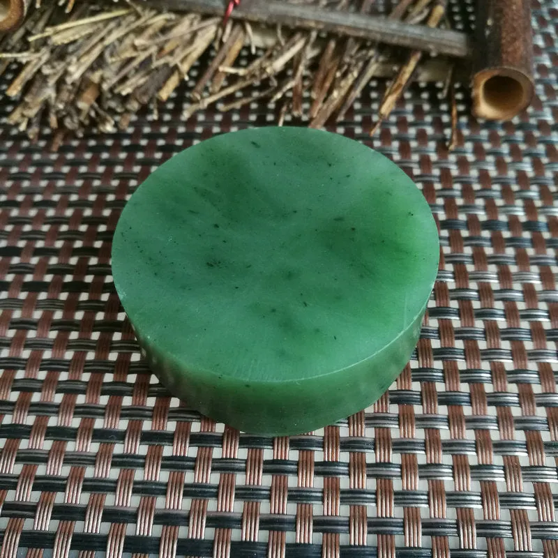 Natural Kunlun Jade Rough Nephrite Raw (122g, 5.2X1.9cm)