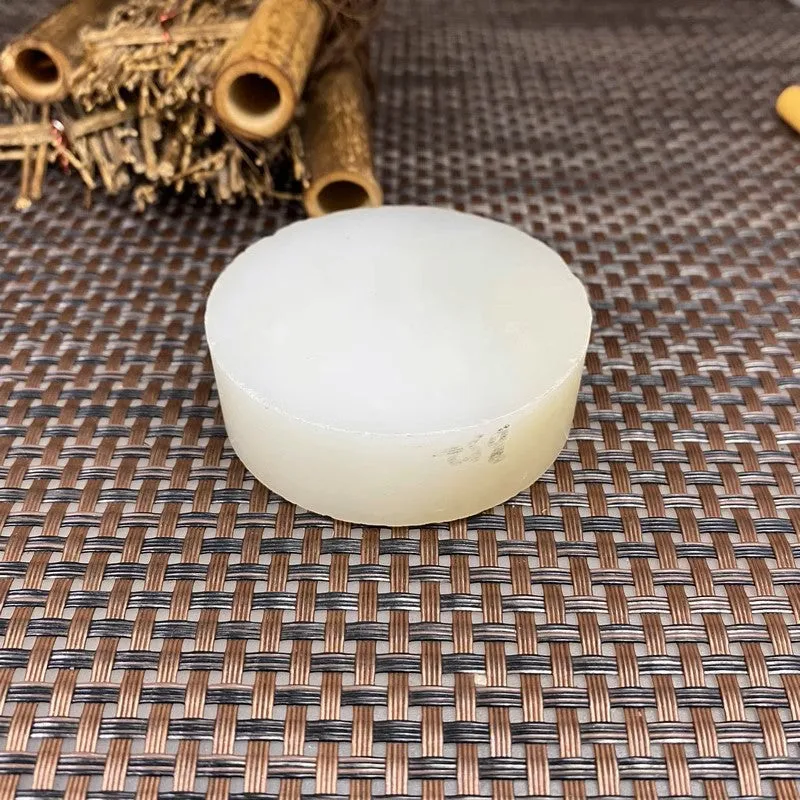 Natural Kunlun Jade Rough Nephrite Raw (131g,5.6X1.7cm)