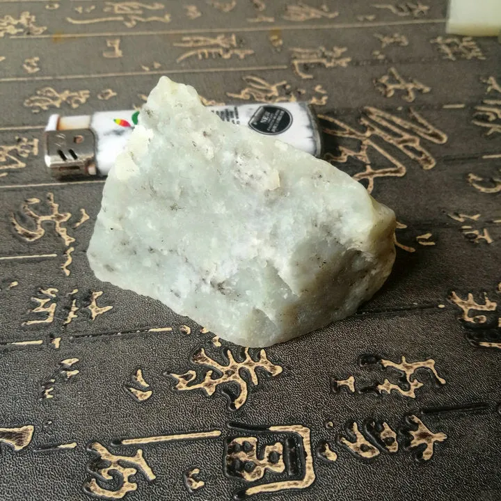 Natural Kunlun Jade Rough Nephrite Raw (148g, 5.5X4X3cm)