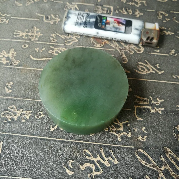 Natural Kunlun Jade Rough Nephrite Raw (162g, 5.8X2cm)