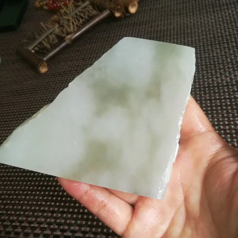 Natural Kunlun Jade Rough Nephrite Raw (202g, 8.5X8X1.2cm)