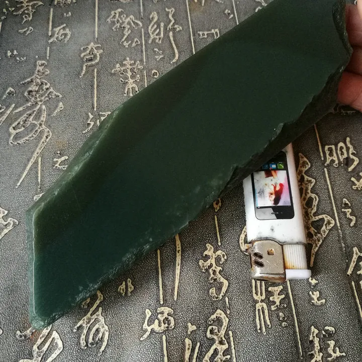 Natural Kunlun Jade Rough Nephrite Raw (396g, 15X5X1.5cm)