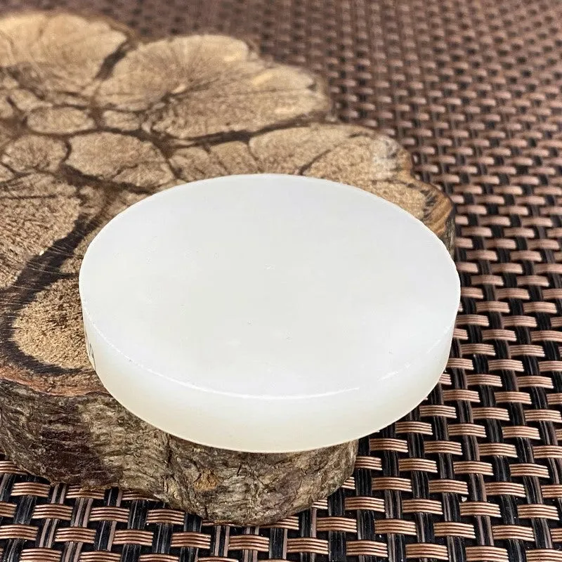 Natural Kunlun Jade Rough Nephrite Raw (64g,5.4X0.95cm)