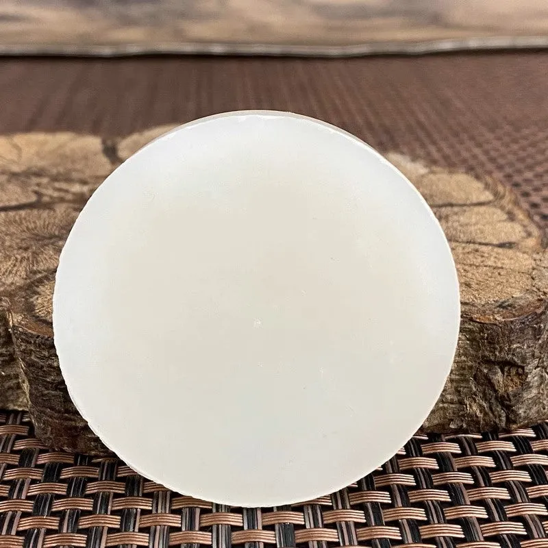 Natural Kunlun Jade Rough Nephrite Raw (64g,5.4X0.95cm)