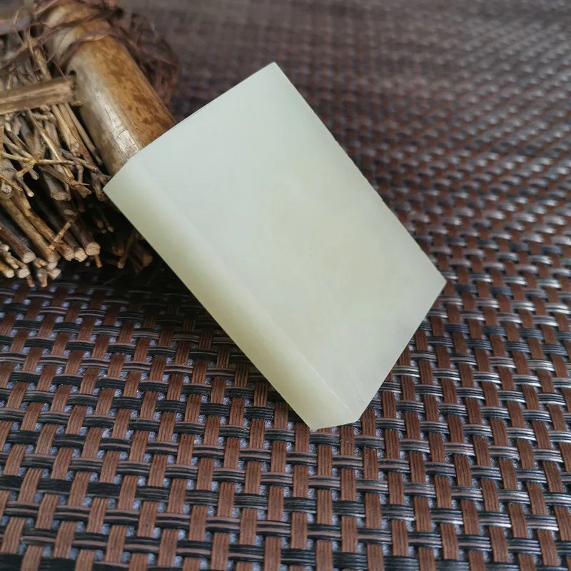 Natural Kunlun Jade Rough Nephrite Raw (85g,5.6X4.2X1.2cm)