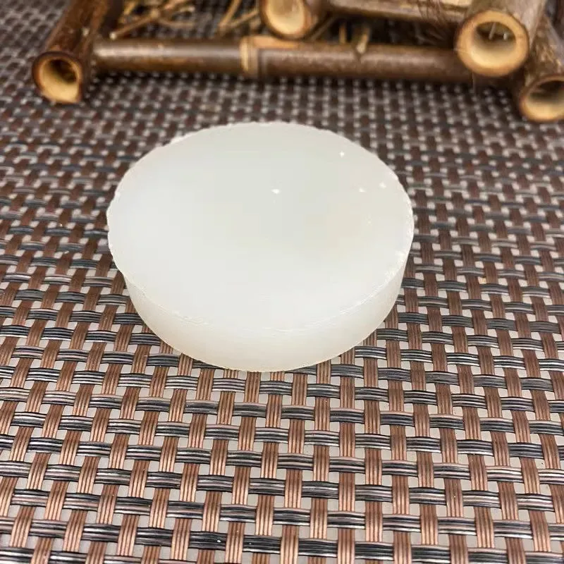 Natural Kunlun Jade Rough Nephrite Raw (97g,5.5X1.3cm)