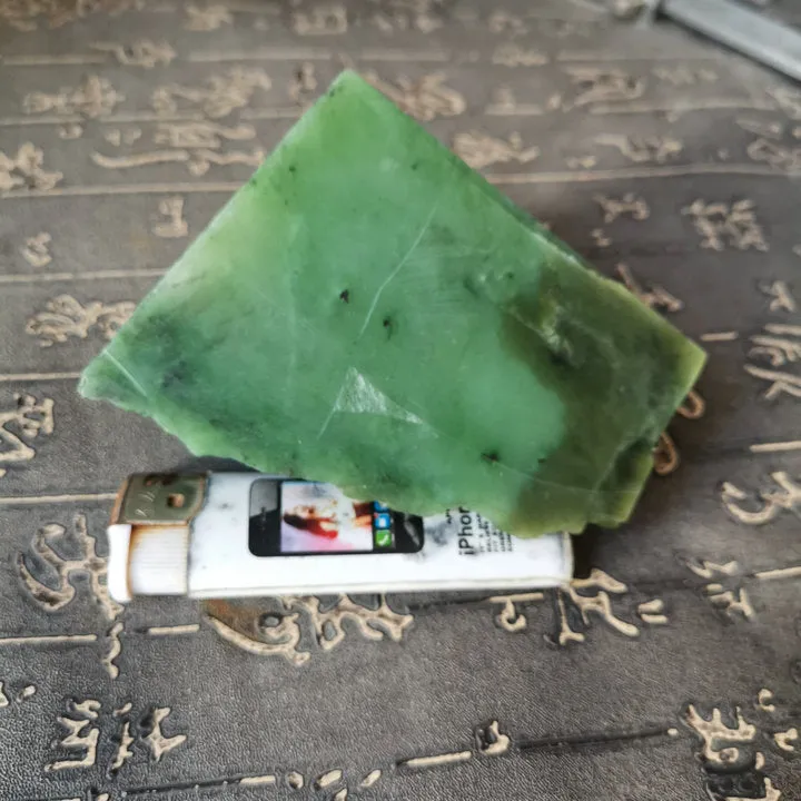 Natural Kunlun Jade Rough Nephrite Raw S-(257g, 8X7X4cm)