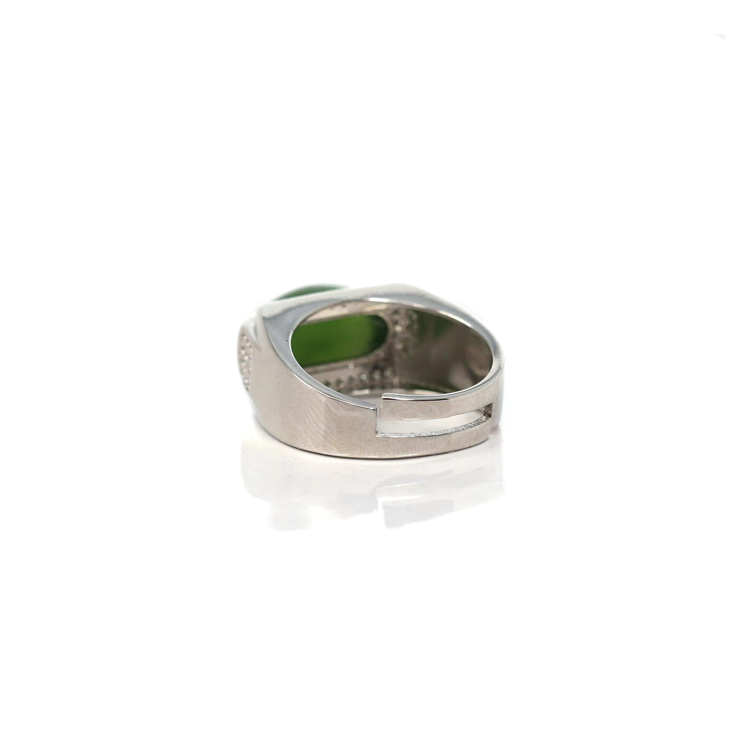 RealJade® Co. Signet Silver Real Oval Green Nephrite Jade Classic Men's Ring