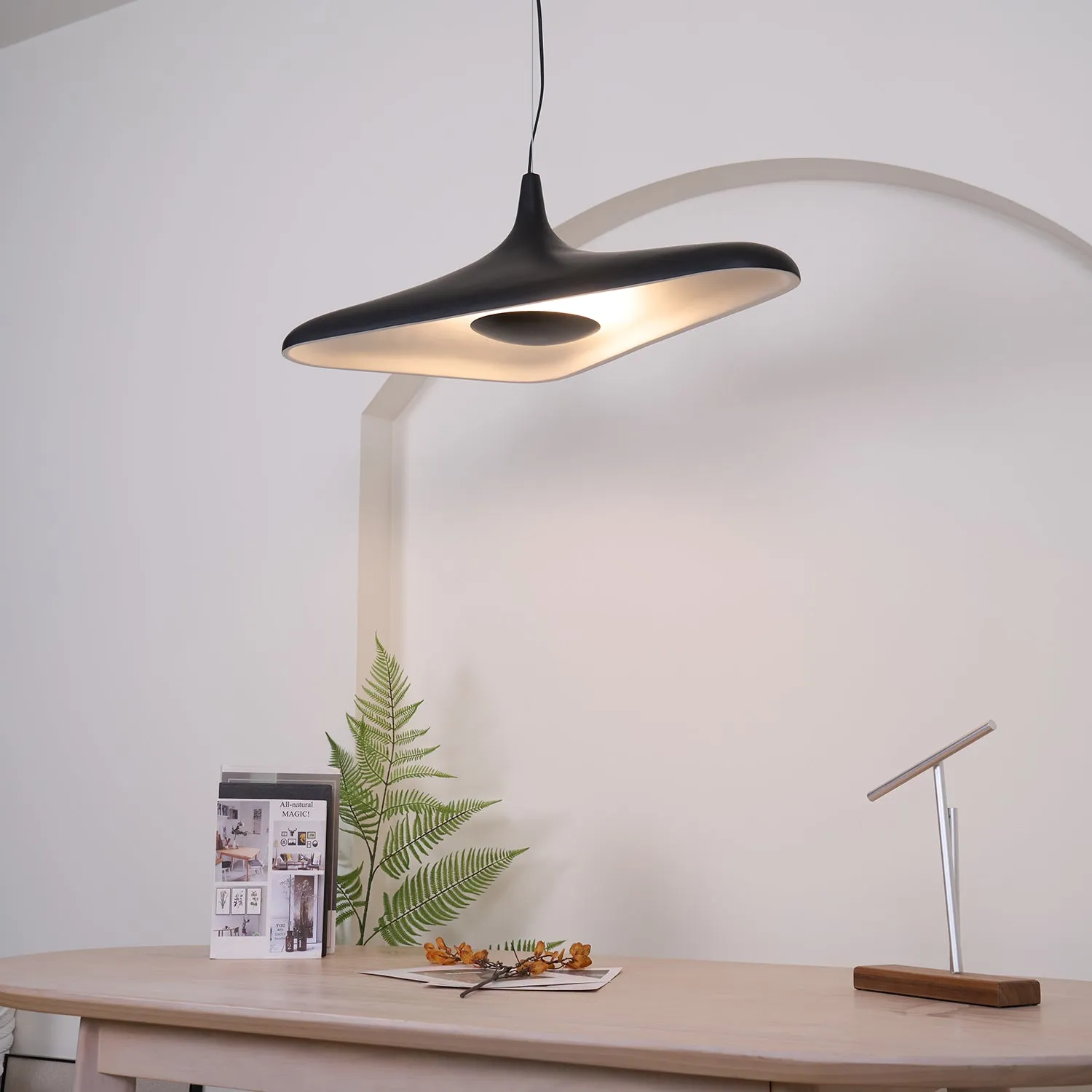 Soleil Noir Pendant Lamp