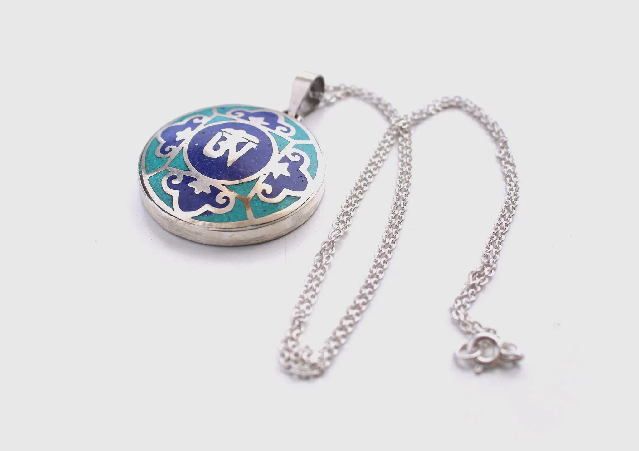 Tibetan Om Mandala White Metal Pendant