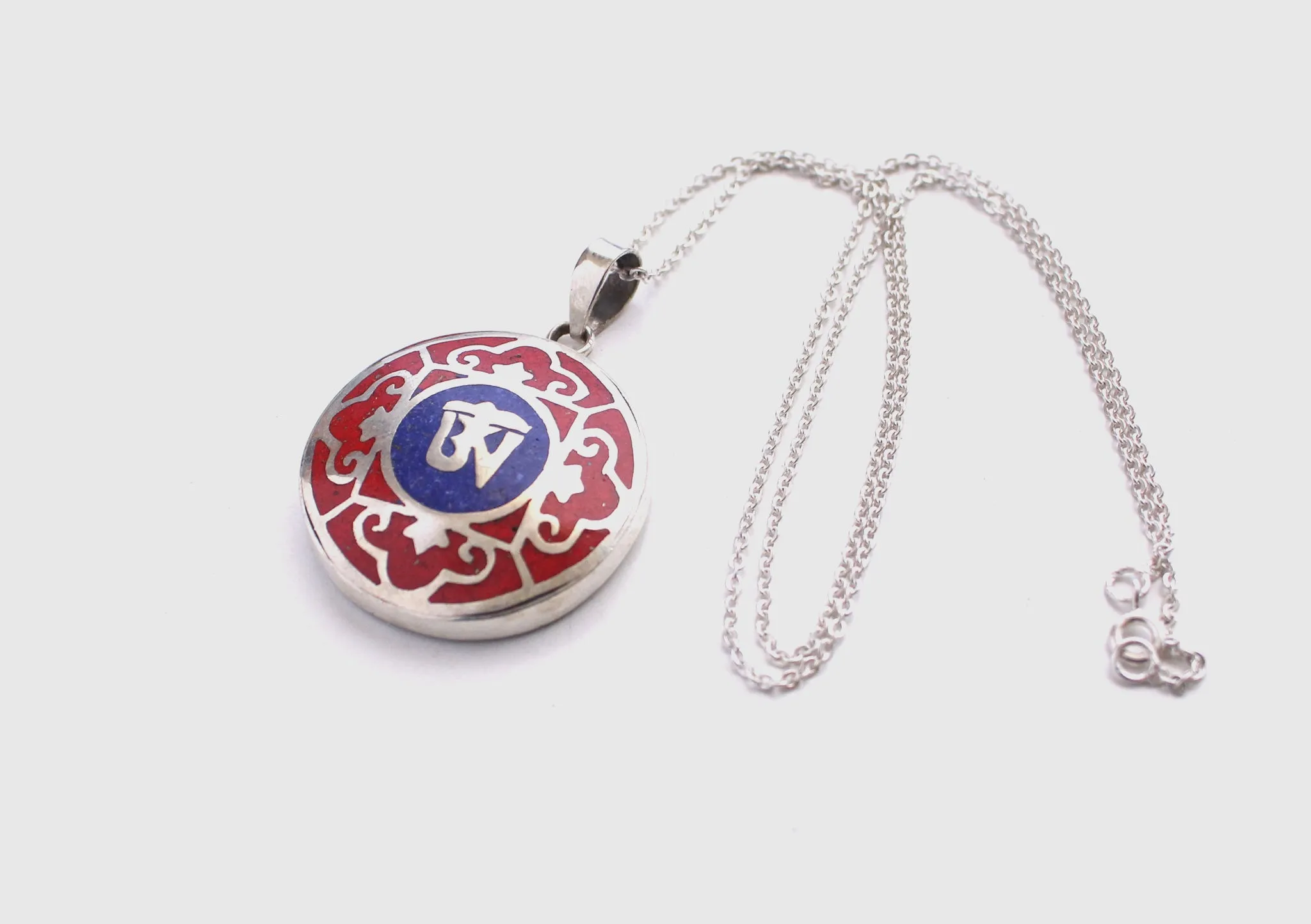 Tibetan Om Mandala White Metal Pendant