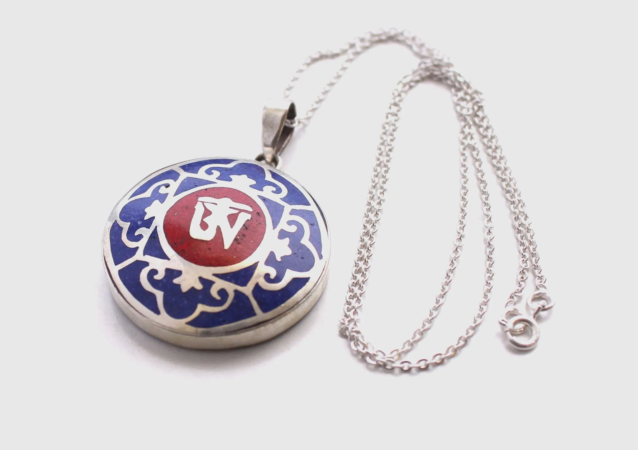 Tibetan Om Mandala White Metal Pendant