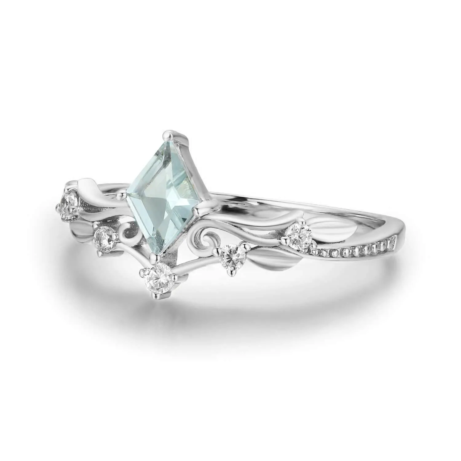 Victorian Lace Aquamarine Ring©