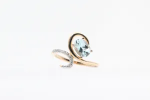 Yellow Gold Aquamarine and Diamond Freeform Ring